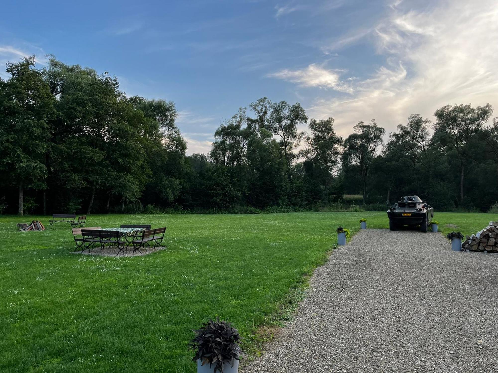 Osrodek Volfcamp Kwaszenina Lägenhet Arłamów Exteriör bild